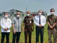 Kajati Banten Bareng Bupati Tangerang Tinjau Lahan Kampus di Survana Padi