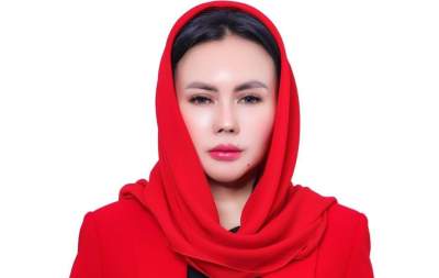 Ibu Gita Swarantika Bacaleg PDI Perjuangan asal Dapil 6 Kabupaten Tangerang, yang meliputi Kecamatan Cisauk, Pagedangan, Kelapa Dua dan Legok