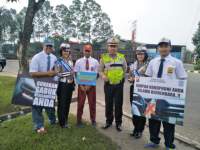 Satlantas Polresta Tangerang Peringati Hardiknas