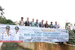 Atasi Banjir, Benyamin Resmikan Pembangunan Turap Kali Puri Bintaro Indah
