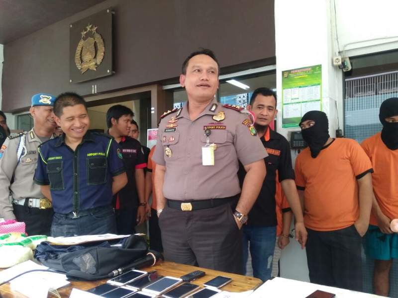 Sembunyikan di Selangkangan, Polres Bandara Amankan Sabu Seberat 6 Kg