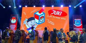 KPU Tangsel launching jingle dan maskot Pilkada Tangsel 2024 di BSD Serpong.