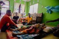 Kunjungi Warga yang Sakit, Wabup Sergai Beri Motivasi dan Doa untuk Kesembuhan