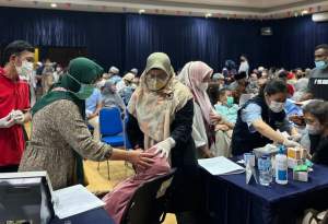 DJP Banten mengadakan operasi katarak gratis