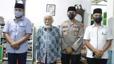 Usai Dilantik Jadi Kabid Humas, AKBP  Shinto Langsung Silaturahmi ke Abuya Muhtadi