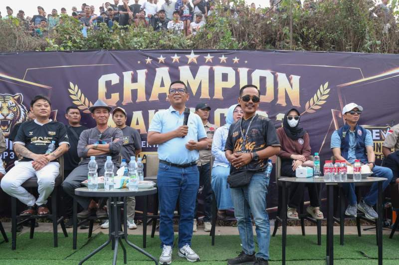 Andra Soni: Turnamen Sepak Bola Jadi Hiburan dan Penggerak Ekonomi Rakyat
