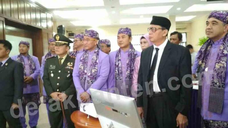 Bupati Tangerang Ahmed Zaki Iskandar, mendambakan gubernur Banten Wahidin Halim, Rabu (27/12)