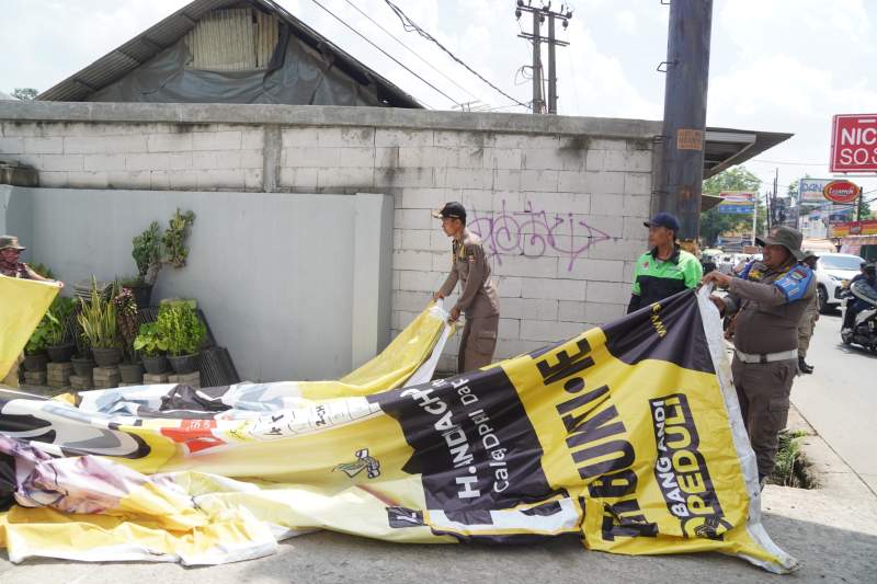 Masa Tenang, APK di Kab Tangerang Ditertibkan