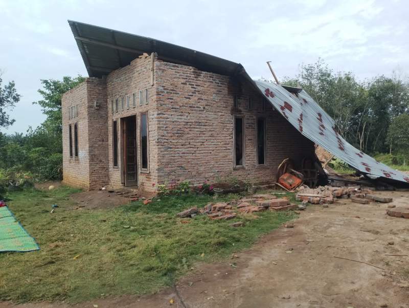 Puting Beliung Terjang Sergai, 46 Rumah Rusak dan 4 Warga Luka-Luka