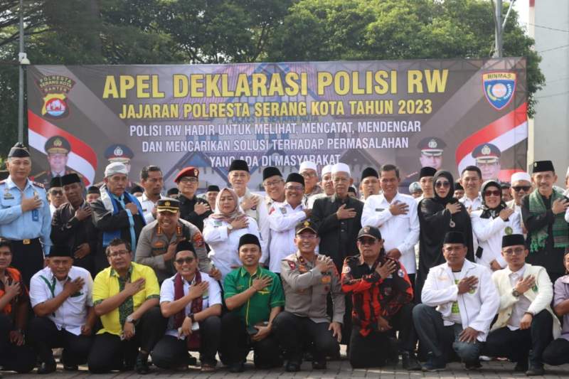 Wakapolda Banten Pimpin Apel Deklarasi Polisi RW