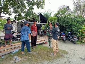 TNI bersama Masyarakat Desa Silo Baru Komsos TMMD Kodim 0208 Asahan