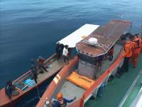 Basarnas Nias evakuasi wisatawan asal Australia sempat hilang di Sarang Alu. (istimewa).