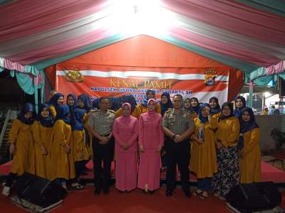 Isak Tangis Warnai Lepas Sambut Kapolsek Cisoka