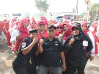 Meriahkan HUT RI, Ribuan Warga Desa Cikasungka Gelar Lomba Gerak Jalan