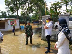 Zaki Tinjau Banjir Desa Pasir Bolang Tigaraksa