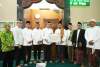 Perkuat Ukhuwah Islamiah, Pj Bupati Tangerang Jumling Ke Mesjid Sindang Sono