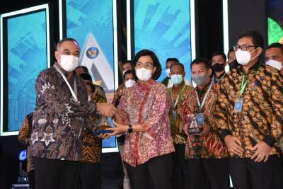 14 Kali Raih WTP, Bupati Terima  Penghargaan dari Kemenkeu RI