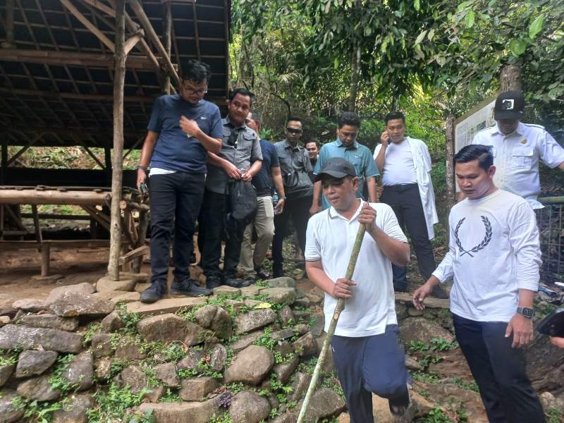 Tinjau Tahura Carita, Gubernur Banten Andra Soni: Bisa Dukung Perekonomian Masyarakat