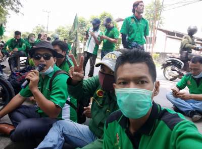 Buruh PT Pilar Makmur Utama Menolak Pengesahan UU Omnibuslaw