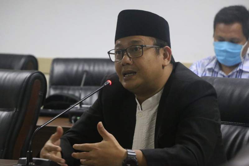 Ketua DPRD Tangsel, Abdul Rasyid.