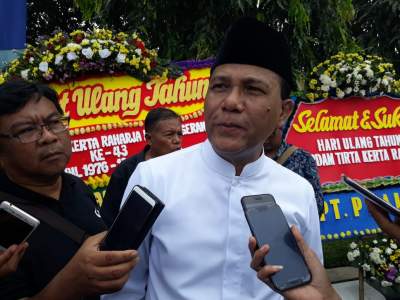 PDAM TKR Salurkan Air Ke Korban Banjir Teluknaga