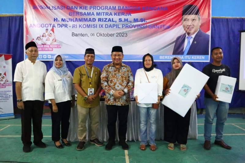 Muhammad Rizal DPR RI Bersama BKKBN Banten Ajak Masyarakat Cikupa Wujudkan Keluarga Berkualitas Cegah Stunting