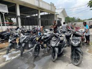Kejari Kabupaten Tangerang Rawat 100 Unit Motor Barang Bukti