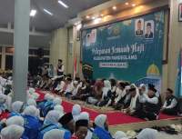 Abuya Muhtadi dan Abuya Murtadho Hadiri Pelepasan 425 Jemaah Haji Asal Pandeglang