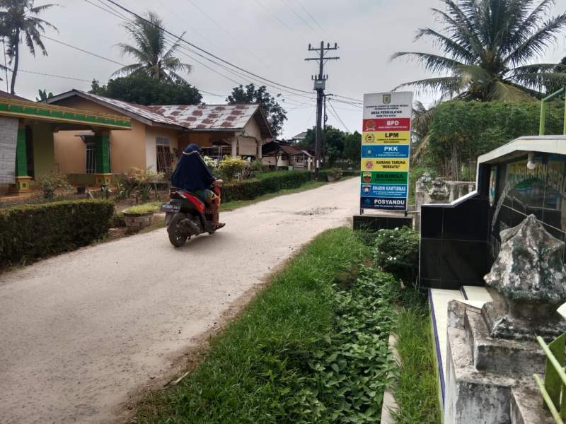 Desa Pergulaan, Terisolir di Tengah Perkebunan di Serdang Bedagai Belum Memiliki Jalan Kabupaten