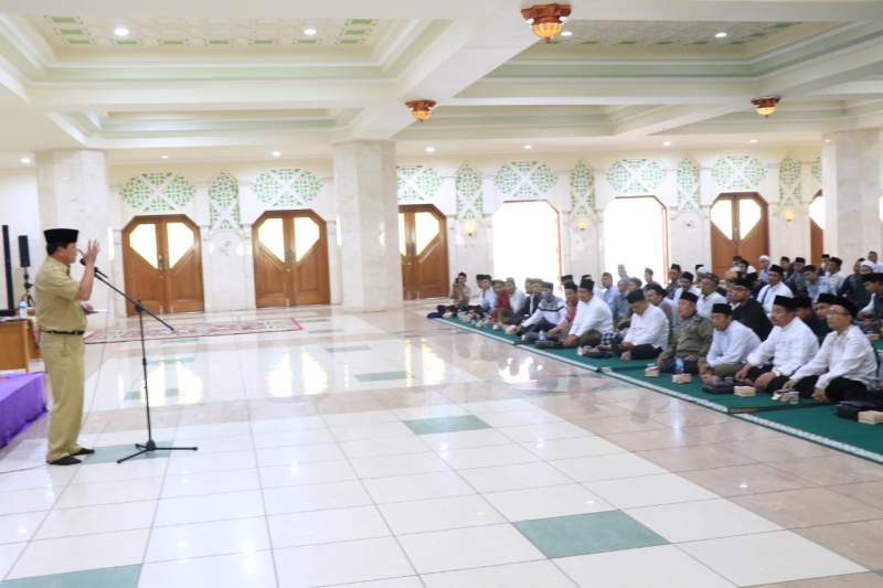 Sekda Buka Acara Bimtek Mutu Bacaan Imam Masjid