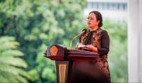 Ketua Dewan Perwakilan Rakyat Puan Maharani.