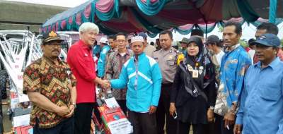 Lagi, Ichsan Soelistio&nbsp; Bagikan 25 Alsintan