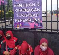 aksi demo para buruh.