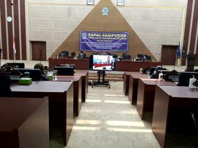 Hari Ini, DPRD dan Walkot Tangsel Sahkan Raperda LKPJ APBD Kota Tangsel Tahun 2020