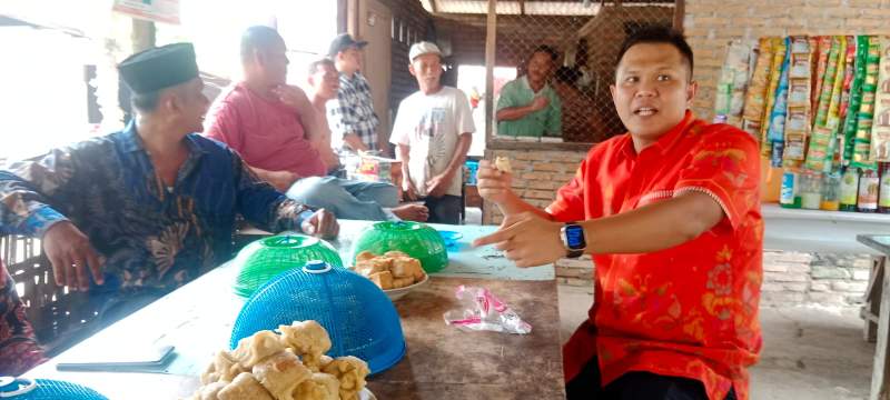 Wakil Bupati Serdang Bedagai, Adlin Tambunan Sambangi Warung Kopi Abdul Joni Dalimunten untuk Tampung Aspirasi Masyarakat