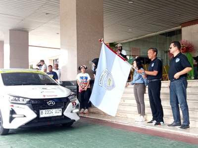 Wali Kota Jakarta Selatan, Munjirin membuka Kejurnas Time Rally and Fun Rally di Jakarta, Sabtu (17/6/2023).