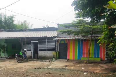 Lokasi Warem di Ruko Roxy, Ciputat yang Segelnya Hilang