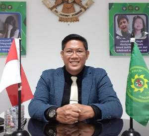 Senior mediator PN Tangerang,  Yunihar