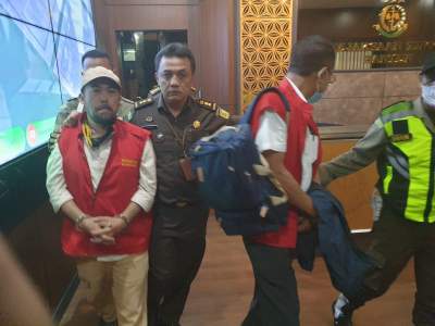 Dua Pelaku Korupsi Pengadaan Kegiatan Studi Kelayakan Lahan Ditangkap Jaksa