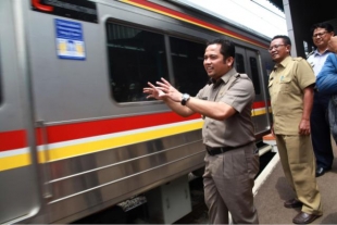 Walikota saat sidak ke terminal Poris Plawad kota Tangerang