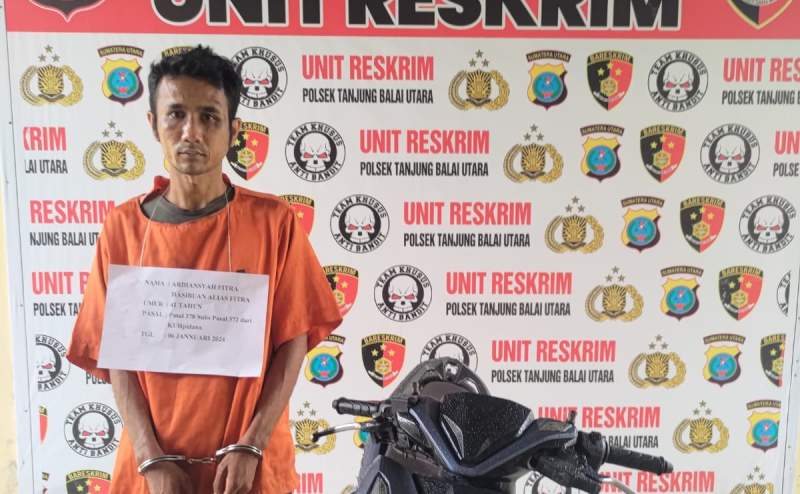 Tersangka penggelapan  motor ditangkap Polsek Tanjungbalai Utara.