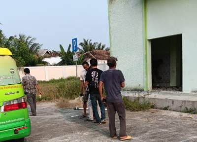 Temuan Daging Mirip Janin di Septi Tank UPT DLHK Hebohkan Warga