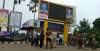 Berdiri Didepan Pospol Alam Sutra, Pol PP Tangsel Segel Videotron Tak Berizin