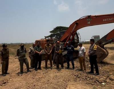 Dinilai Ilegal, Satpol PP Tutup Galian Tanah di Gunung Kaler