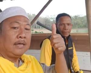 Tangkapan layar pada video Kades Sindang Asih H Wawing yang beredar