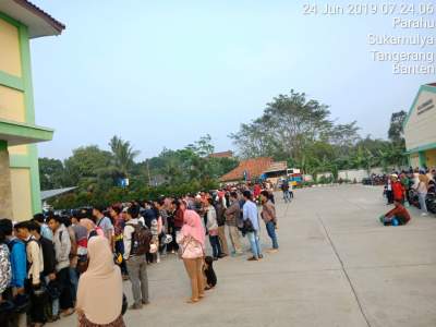 Sistem Aplikasi Bursa Kerja Online Ayo Kita Kerja Belum Optimal