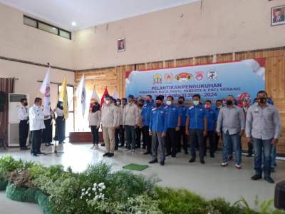 Tingkatkan Prestasi Olahraga, Syafrudin Lantik Pengurus Pabsi, Pabersi dan Pabfi