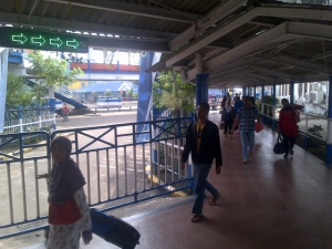 Arus Balik Liburan Di Merak Mengalir