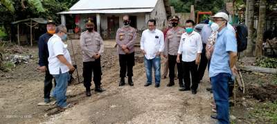 SMSI Sumbang Jalan dan Sarana Sanitasi