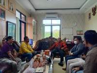 ketua PA tigaraksa bersama peserta sidang